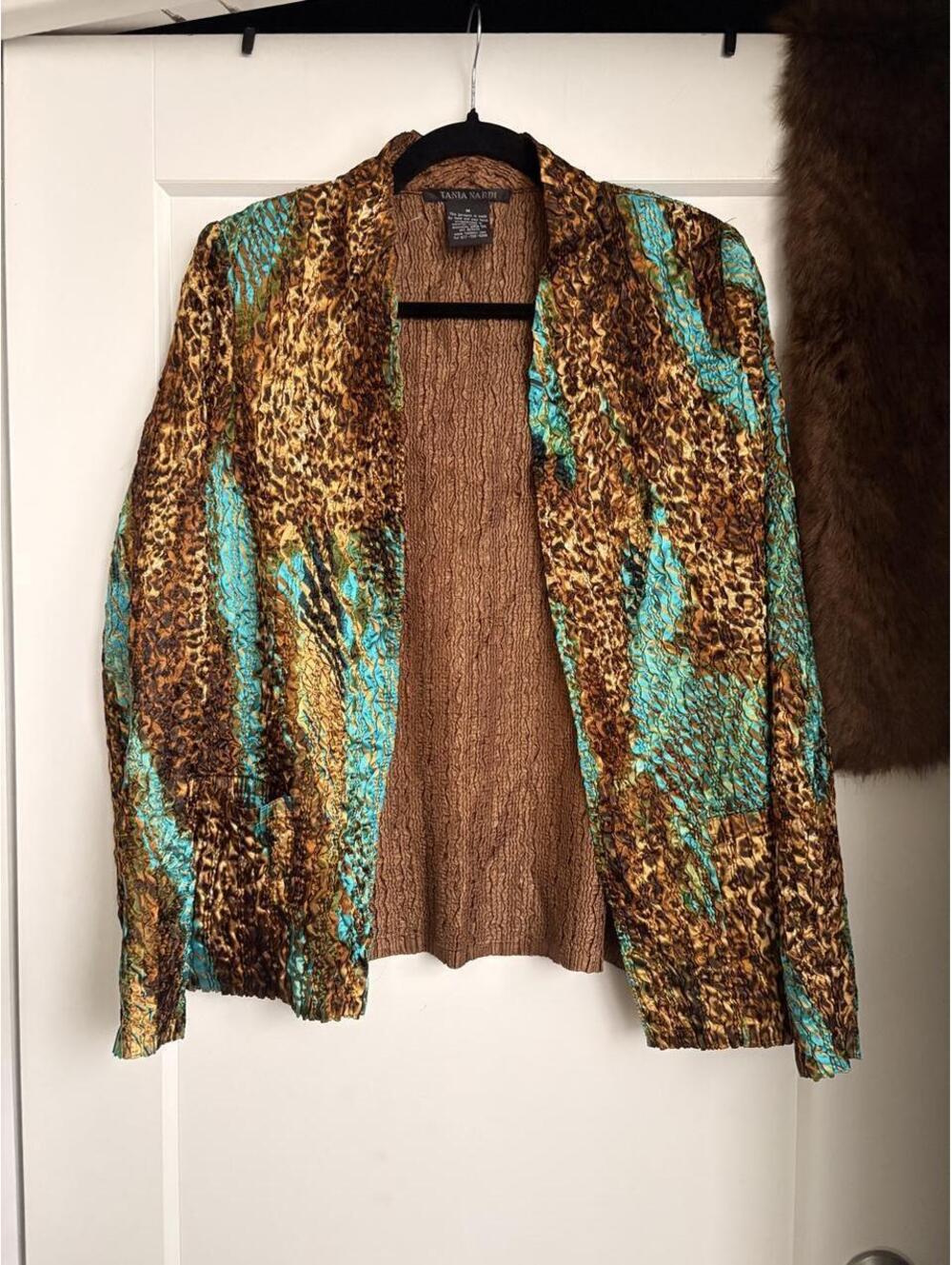MIXED PATTERNS TOP